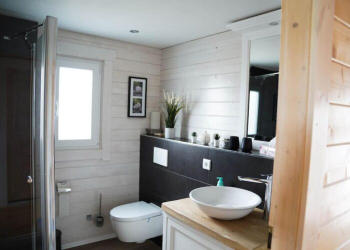 Gemütliches Haus am See mit Privatstrand, Sauna und Kamin und perfekten Angelbedingungen